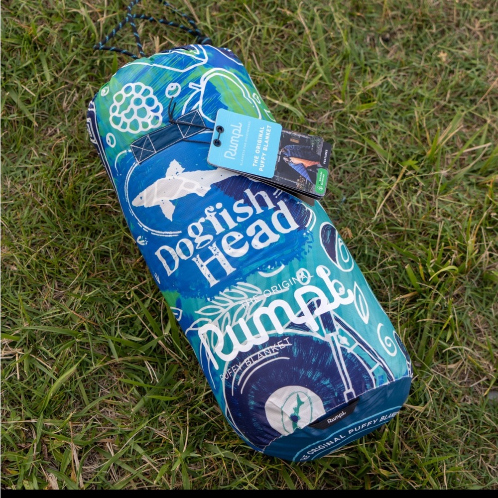 Dogfish Head Rumpl - Puffy Blanket - 52x75 - NWT